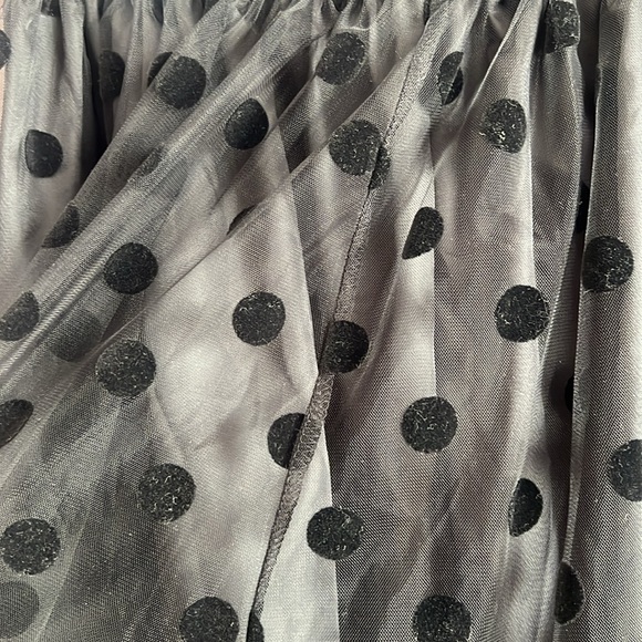 Black layered skirt polka dot Size 10/Large EUC - Picture 14 of 16